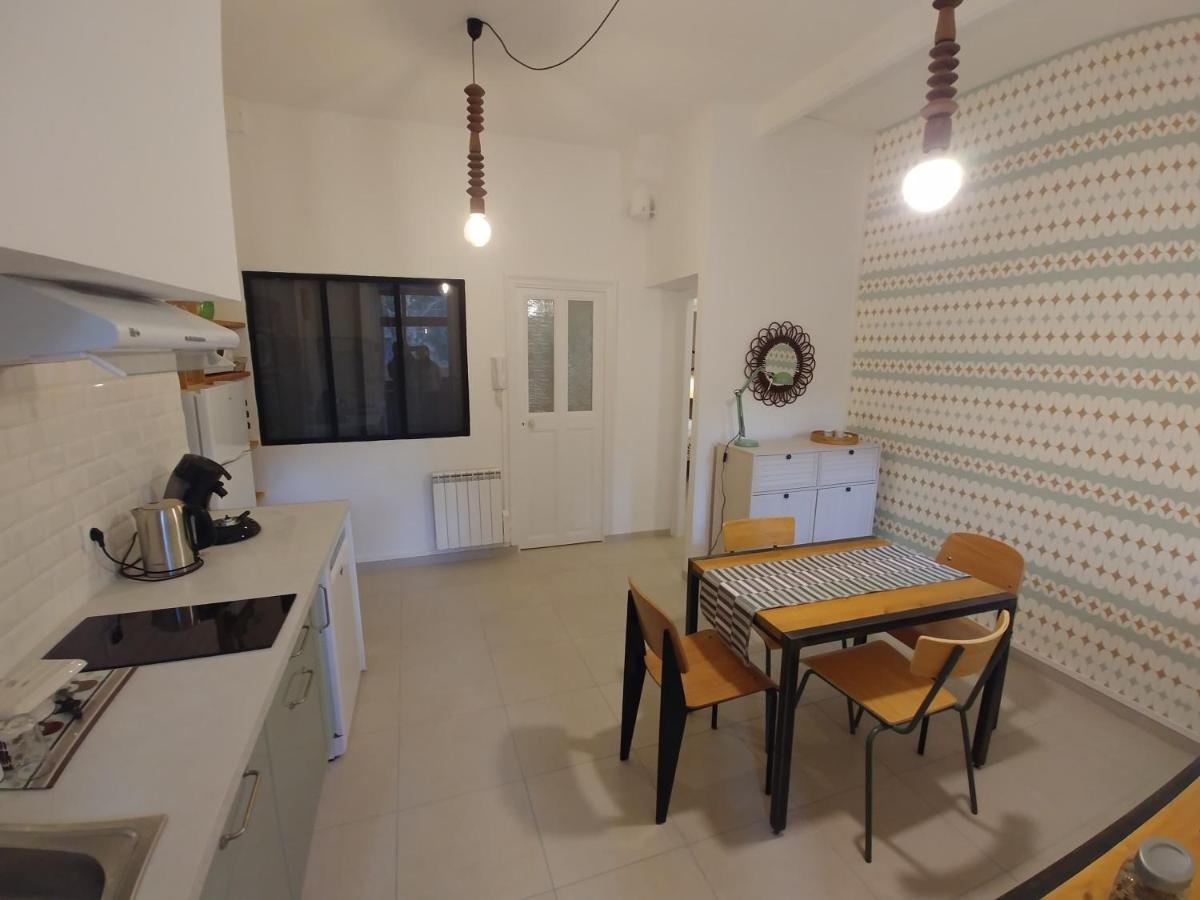 Apartmán Rez De Chaussee Centre, Jardin Narbonne Exteriér fotografie